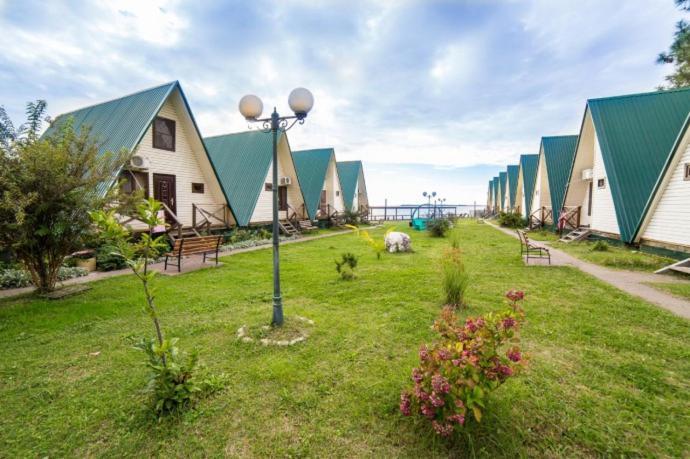 Kyalasur Hotel Sukhumi Esterno foto